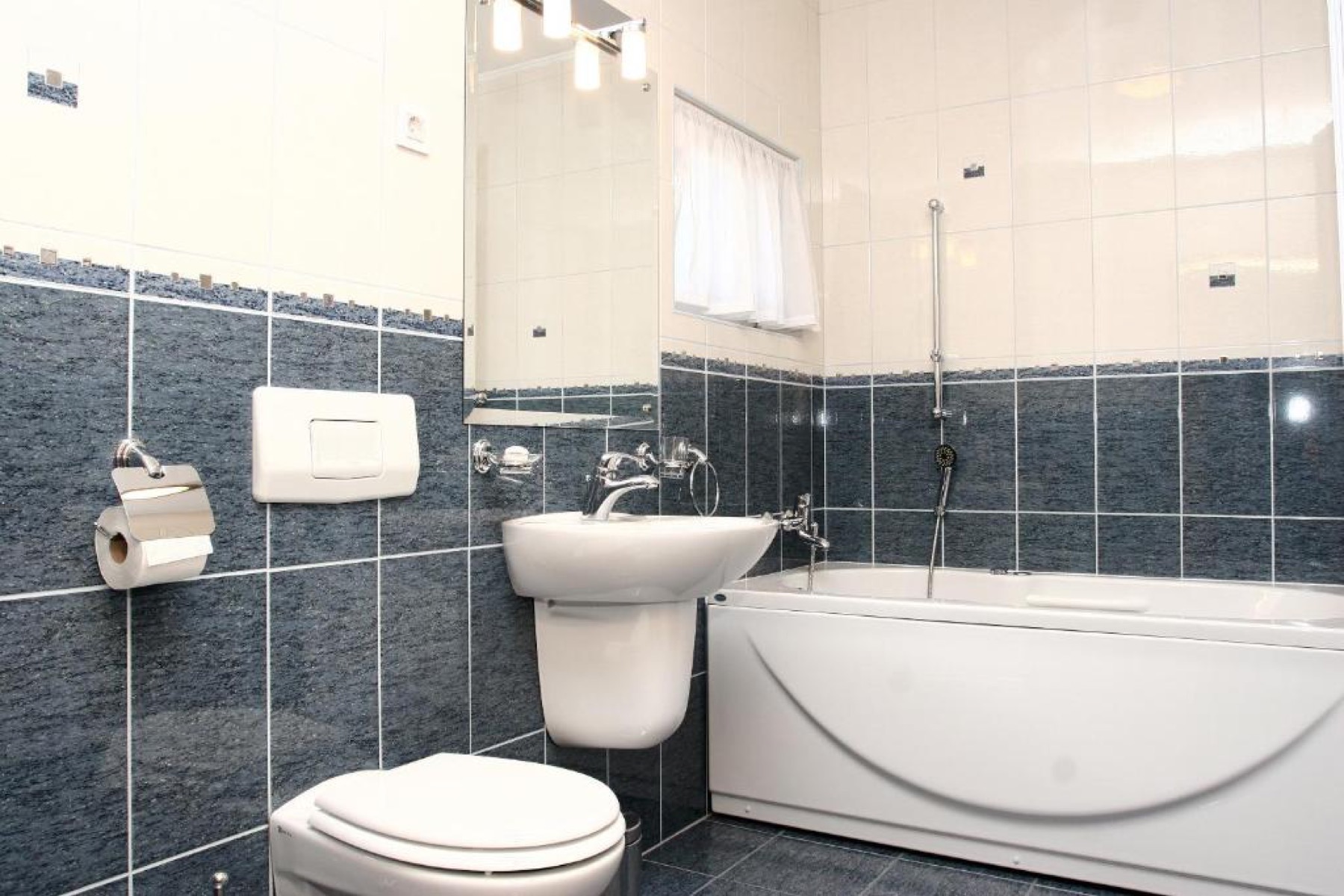 Twin studio bathroom